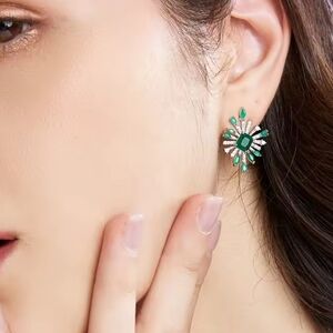 Green and White abstact Floral Earrings